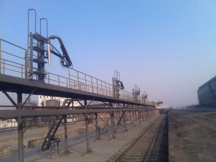 ɽ���͑��F(xi��n)��(ch��ng)